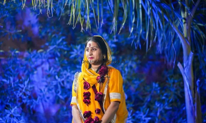 Royal Banna Studio BJS